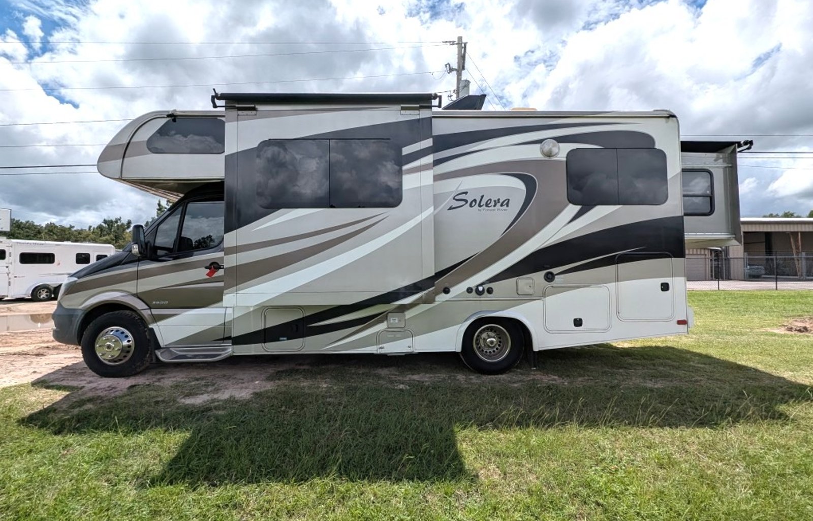 2014 Solera 24R