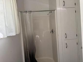 Main Cabin 3
