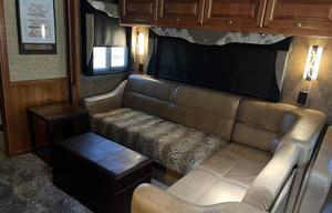 2015 Tiffin Motorhomes Allegro 31 SA