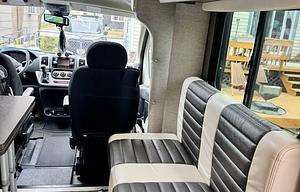 Itasca Viva 23L — European Chic on Wheels