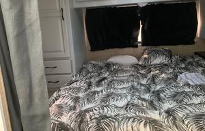 2009 Thor Motor Coach Four Winds Majestic