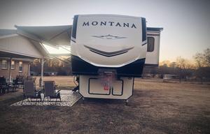 Luxury Camping w/ All the Extras