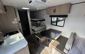 TT1 - 5 Person w/ Bunk- The RV Rental Factory