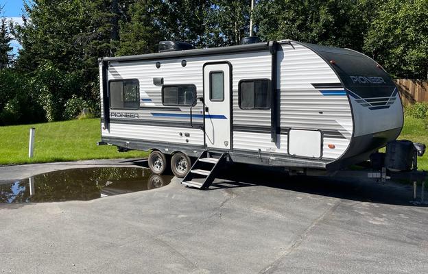 2021 Heartland Pioneer RD 210 RV rental photo 1