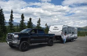 The Trailhead Lodge – Pet-Friendly Family Camper