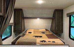 2018 Starcraft Autumn Ridge Outfitter 26BH