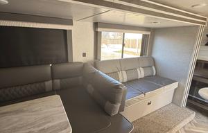 Family Friendly 2022 Cruise Lite trailer
