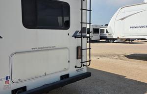 2022 Coachmen RV Freelander 31MB Ford 450 RV rental photo 8
