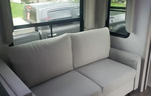 2022 EAST TO WEST Alta 3150KBH RV rental photo 5