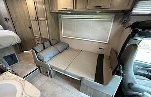 Dakota | Memory Making, Easy to Handle Motorhome