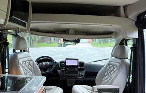 Luxury Thor Motorhome | Your Home Away From Home