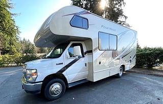 2019 Thor Motor Coach Four Winds 22E free parking