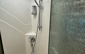 Holiday Rambler Luxury Coach /2 Full Baths & Bunks