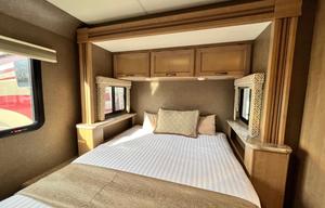 2018 28 ft Thor Motor Coach Freedom Elite