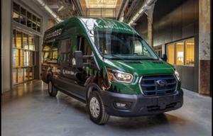 2022 Ford Etransit XLT high roof RV rental photo 2