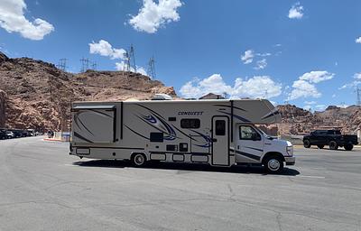 Lucky II the Gulf Stream Conquest 6320 Class C RV