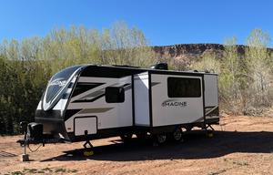 2022 Grand Design Imagine 2400BH