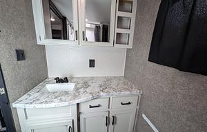 Starcraft Autumn Ridge | Comfy Modern Camper