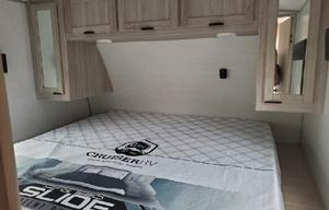 2023 Cruiser Shadow Cruiser 325BHS RV rental photo 7