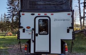 Pack-n-Play Palomino