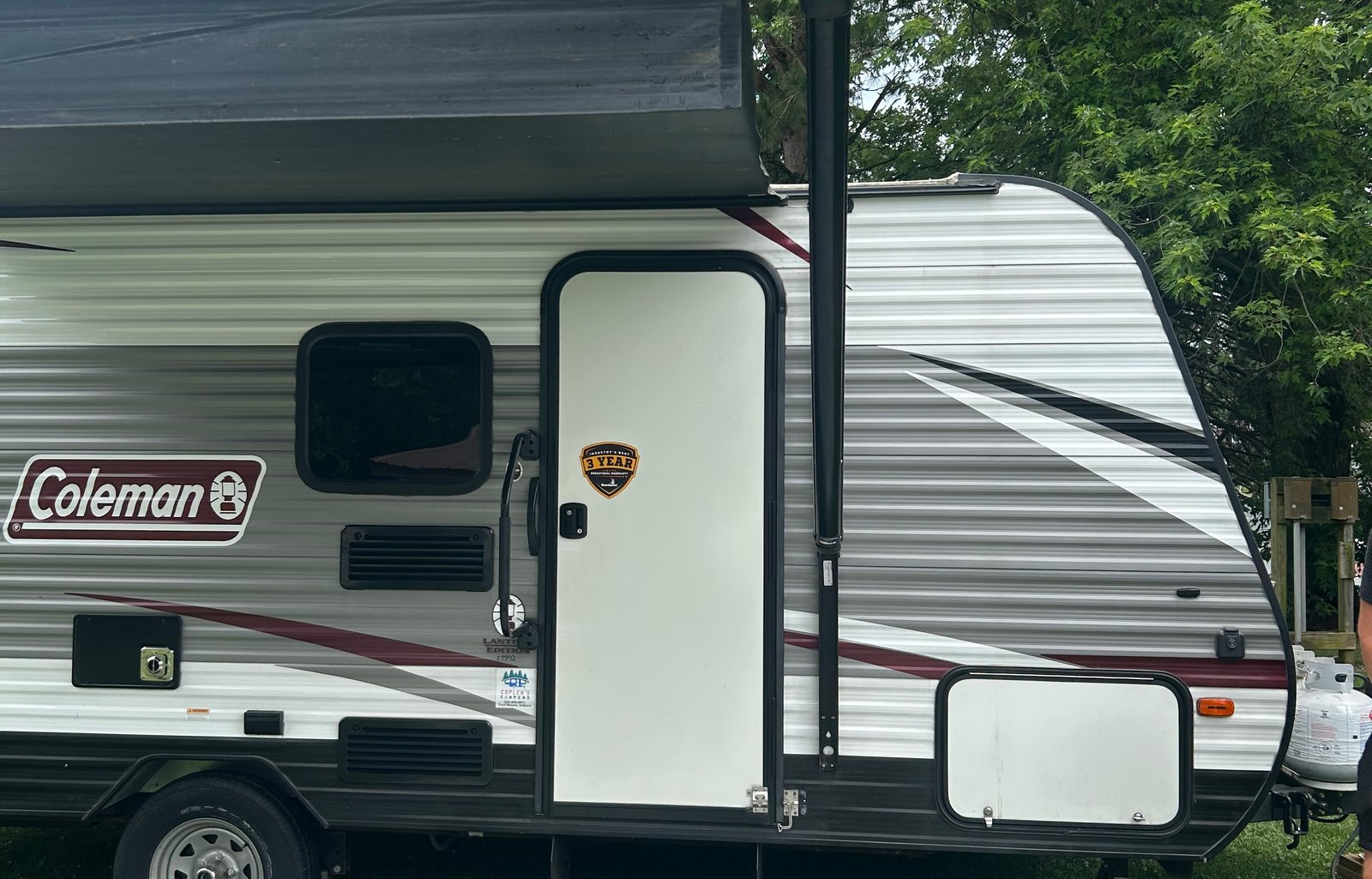 2020 Dutchmen Rv Coleman Lantern LT Series 17FQ