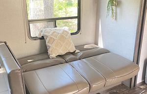 2020 Fully equipped, camping supplies