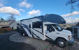 Fully Stocked 2023 Thor Motor Coach Quantum