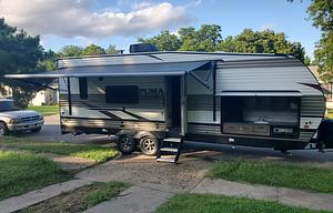 2020 Palomino Puma XLE Lite 25TFC Toy Hauler
