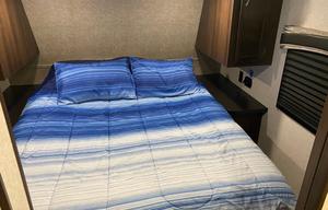2017 Jayco Jay Flight - Loaded w/ Bunks "4ore"