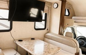 2017 Thor Motor Coach Freedom Elite 29FE