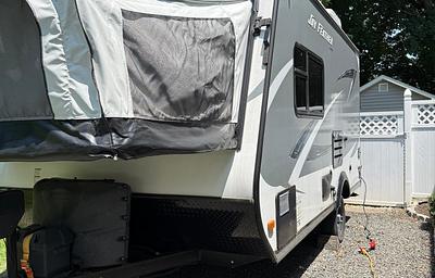 2015 Jayco Jay Feather Ultra Lite X17Z RV rental photo 3
