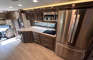 2023 Entegra Coach Accolade XL 37L