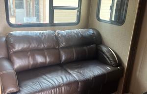 2018 Coachmen RV Chaparral 392MBL RV rental photo 19