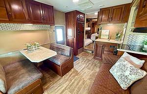 CT RV Adventures - Sunseeker