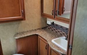 2014 Thor Motor Coach Four Winds Super C 33SW
