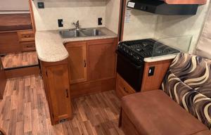 2013 Coachmen RV Freelander 26QB Ford 450