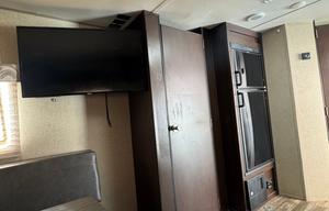 Wolfie 22RR: Toy Hauler **Delivery only**