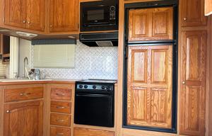 2008 Big Country 3300 RL RV rental photo 8