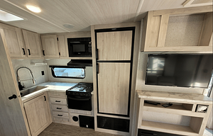 Retreat – The Ultimate Camper for Large Groups