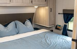DOLLY | 2025 Della Terra Bunkhouse | Sleeps 8