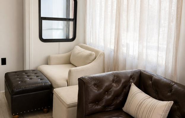 The Sierra Retreat – Luxury Family Fifth wheel