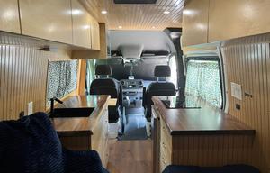 Biggski Camper Van