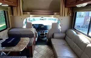 2014 Chateau 28A RV rental photo 38