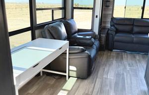 2022 Alliance RV Paradigm 295MK