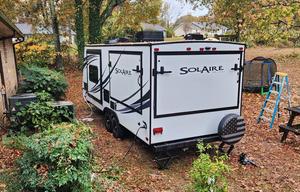 2015 Palomino SolAire 213 X RV rental photo 1