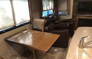 2016 Keystone RV Laredo 314RE
