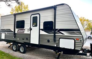 **BRAND NEW Ready for your National Park adventure