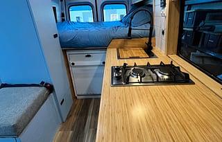 Scenic Vans' "The Aspen" - Unlimited Mileage