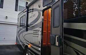 2012 ACE 29 1 RV rental photo 8