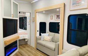 New Beautiful 2026 Alliance 5th Wheel 2 Bedrooms 1.5 Baths